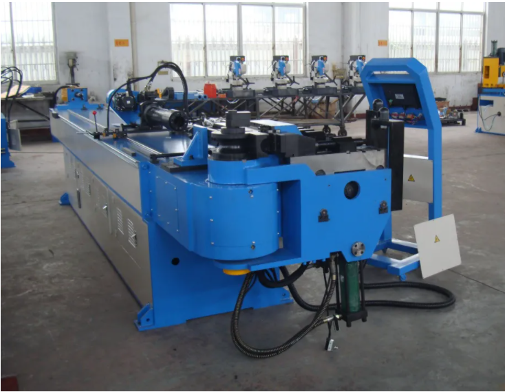 Ce प्रमाणपत्र (GM-SB-76CNC) के साथ सिंगल-हेड स्वचालित झुकने मशीन
