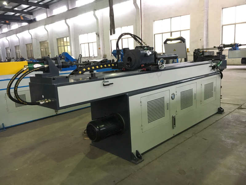 व्हीलब्रो न्यूमेटिक पाइप बेंडर GM-38CNC-2A-1S
